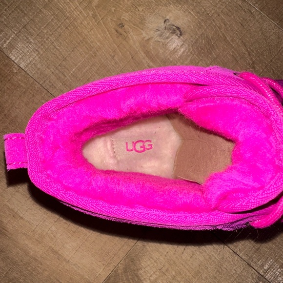 NWT UGG Neumel II Boots Pink Size 6 - Picture 7 of 7